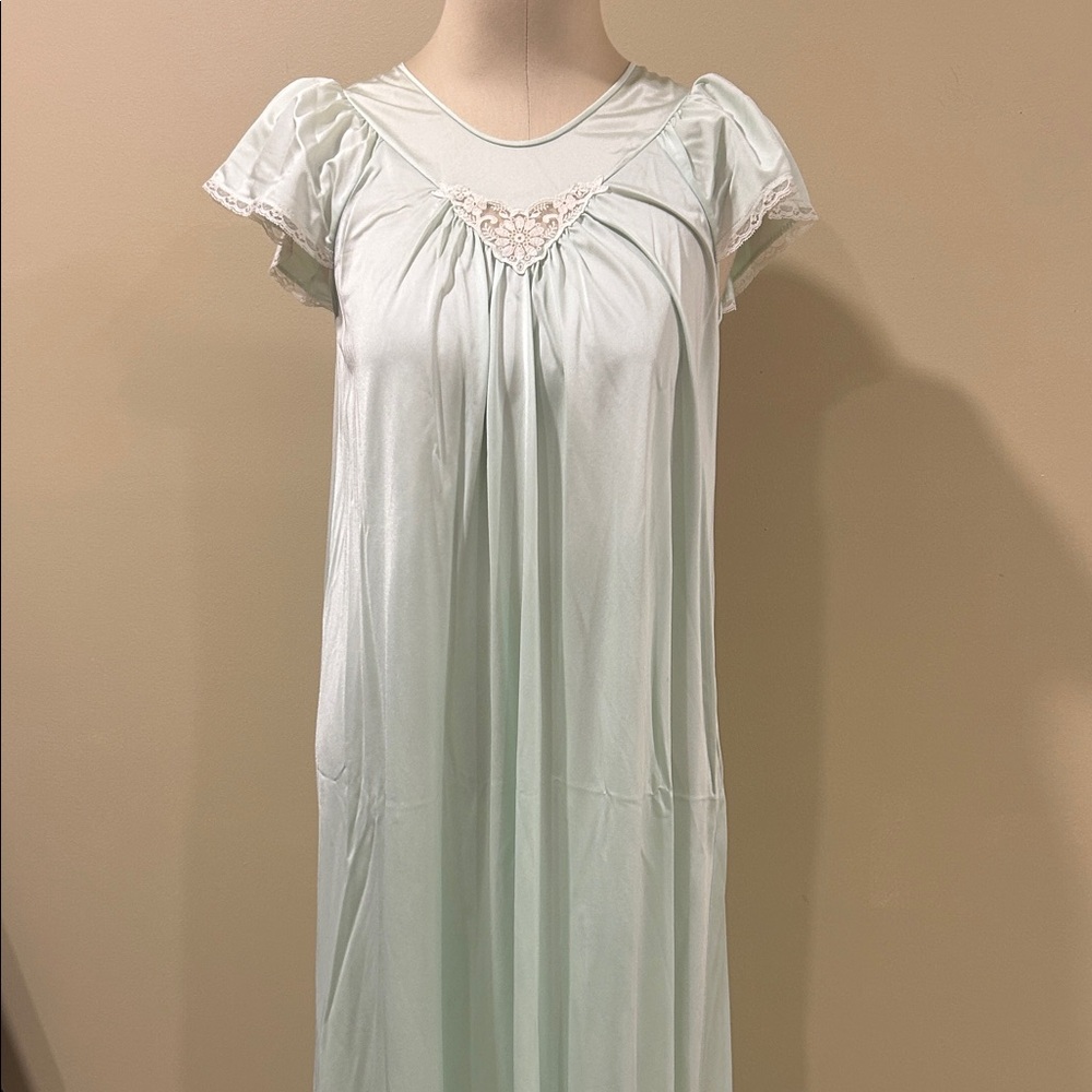 Vintage Mint Nightgown with Lace Trim